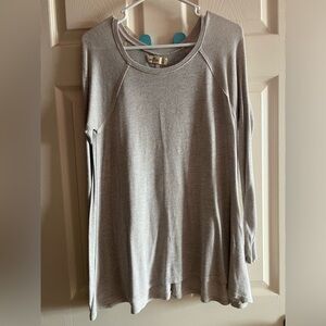 Hollister Size L LS Shirt/Sweater
